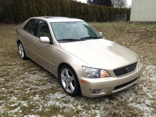 2005 lexus is300 sedan low miles 39k no reserve!!!!!!!!!!!!!!!!!!!!