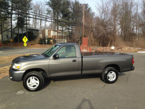 2005 toyota tundra base standard cab pickup 2-door 4.0l