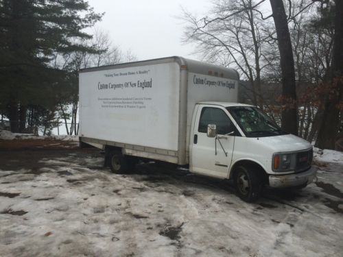 2001 gmc box truck