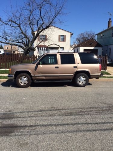 1996 gmc yukon sle sport utility 4-door 5.7l