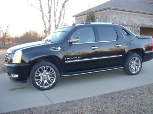 2008 cadillac  escalade  ext - 41,000 miles