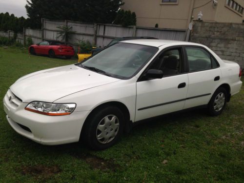 1998 honda accord dx sedan 4-door 2.3l