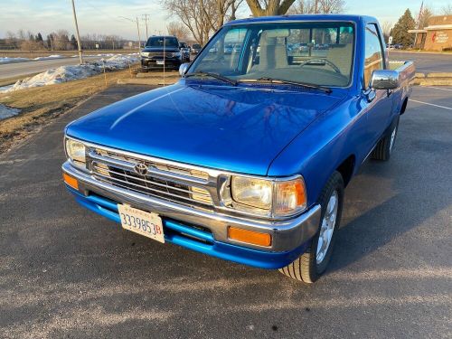 1993 toyota pickup 1/2 ton short wheelbase