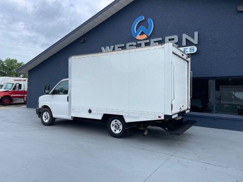 2019 gmc g3500 reefer box truck