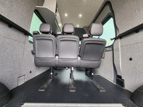 2024 mercedes-benz sprinter 2500 crew standard roof w/144&#034; wb van 3d