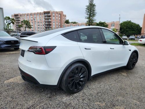 2022 tesla model y 450hp performance awd w/ 28k miles! ** free delivery **