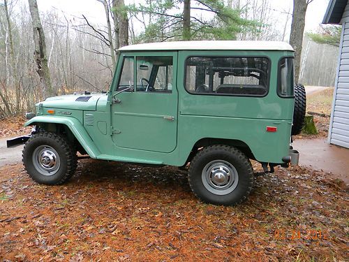 Absolutely spectacular bone stock 1974 toyota fj40 landcruiser