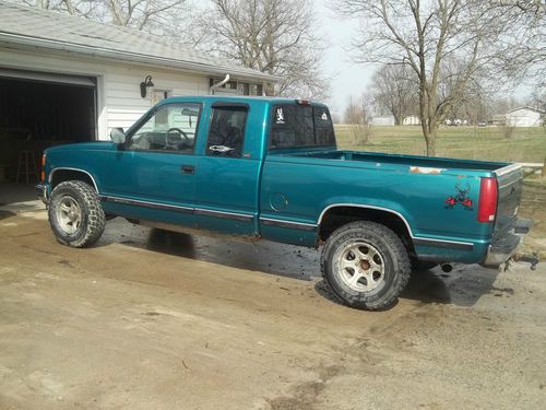 94 silverado and 14 ft jon boat