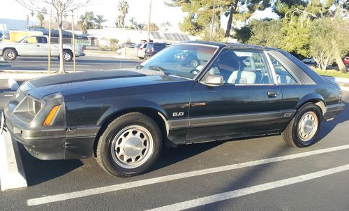 1985 ford mustang gt hatchback 2-door 5.0l