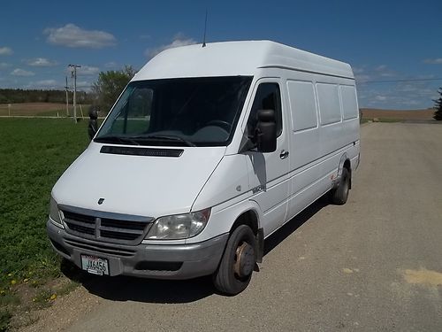 2004 dodge sprinter 3500 cargo van  158" wb drw diesel dual rear wheel