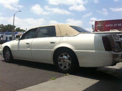 2000 cadillac deville base sedan 4-door 4.6l