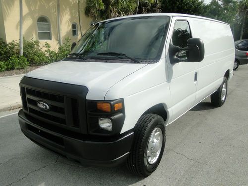 2013 ford e250 v8 ,cargo van only 1500 miles!!