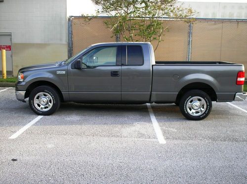 2004 ford f-150 xlt extended cab pickup 4-door 5.4l