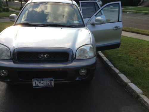 2004 hyundai santa fe gls sport utility 4-door 3.5l