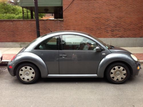 2003 volkswagen beetle gl hatchback 2-door 2.0l