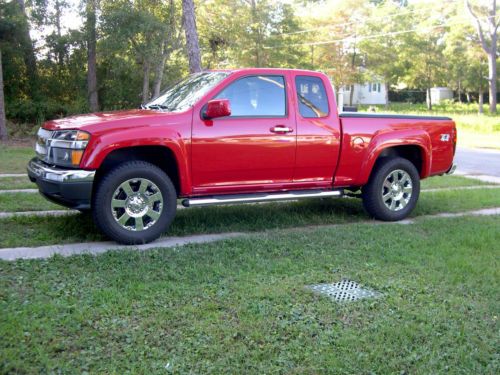 2012 chevrolet colorado lt extended cab pickup 4-door 3.7l z-71 red 3170 miles