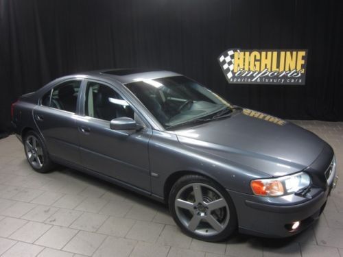 2004 volvo s60r awd, 6-speed, 300-hp turbo, all-wheel-drive, super clean