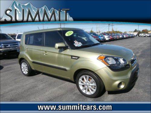 2013 kia soul base hatchback 4-door 1.6l