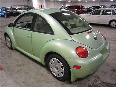 Super sharp (( green / tan....auto...a/c...2.0l 4 cyl ))no reserve