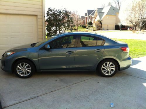 2012 mazda 3 i grand touring sedan 4-door 2.0l with skyactiv, metallic gray