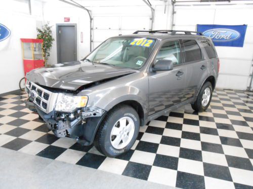 2012 ford escape xlt 4wd 19k no reserve damaged salvage rebuildable