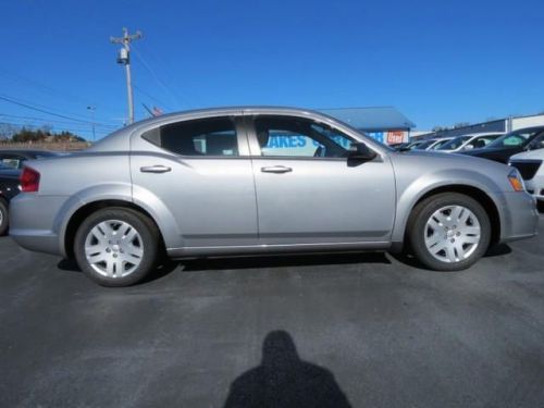 2014 dodge avenger se