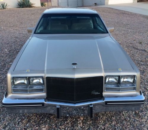 1985 buick riviera luxury coupe 2-door 5.0l