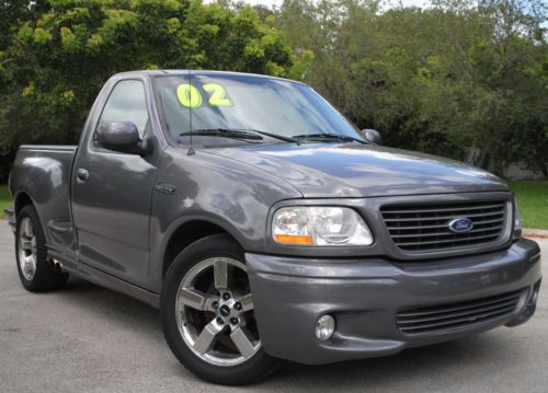 02 f150 svt lightning, 5.4l v8 supercharged, aut trans, reg cab,  no reserve.