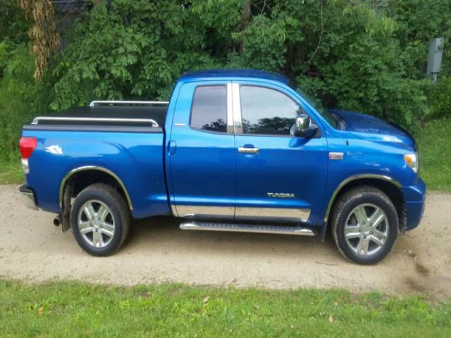 Toyota: tundra limited crew cab pickup 4-door