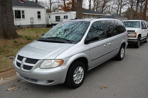 2001 dodge caravan sport mini passenger van 4-door 3.3l