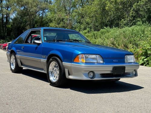 1993 ford mustang gt 2dr hatchback