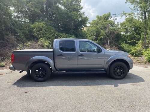 2020 nissan frontier sv