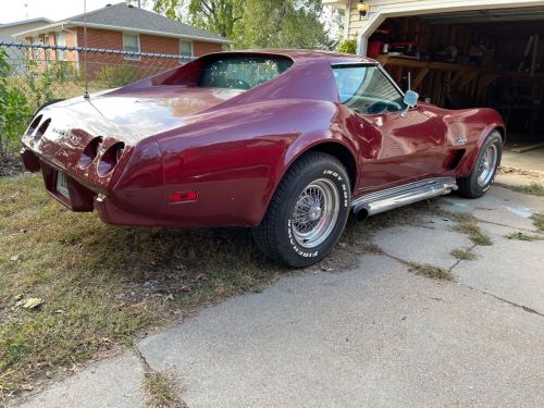 1975 chevrolet corvette