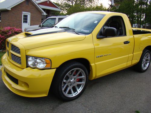 2005 dodge ram 1500 srt-10 standard cab pickup 2-door 8.3l