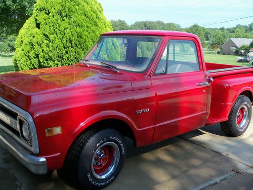 Buy used 1969 Chevy Stepside truck. in Dyersburg, Tennessee, United States