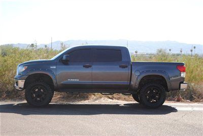 Lifted 2012 toyota tundra crewmax sr5....lifted toyota tundra crewmax sr5