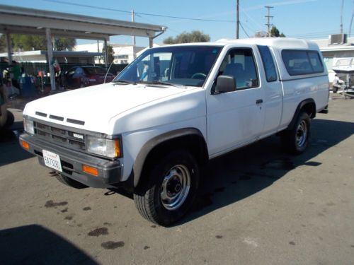 1989 nissan pickups, no reserve