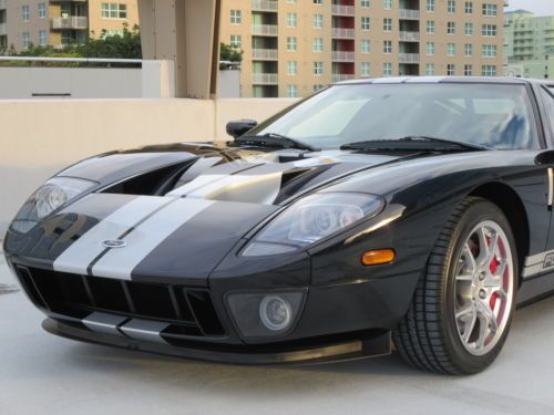 2005 ford gt base coupe 2-door 5.4l