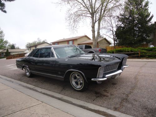 1965 buick riviera  hardtop 2-door 7.0l