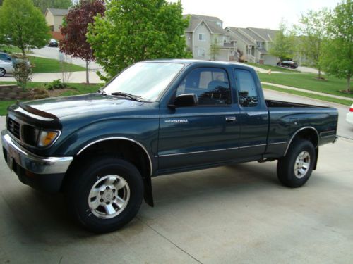 1996 toyota tacoma  -  3.4l v6  -  xtra cab  -  145k miles  -  original owner