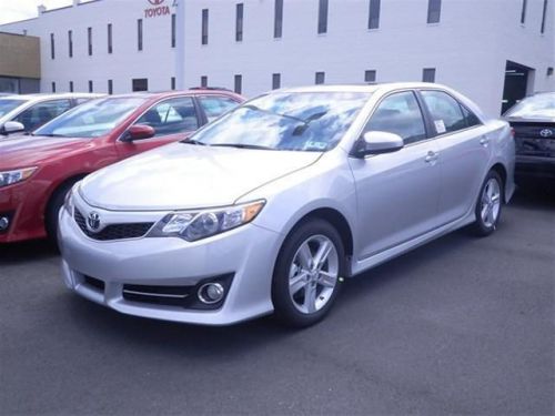 2014 toyota camry se