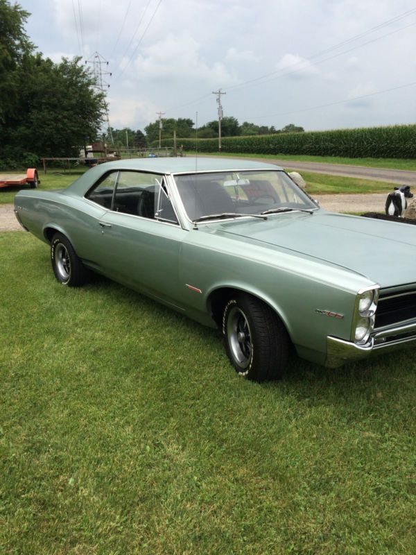 1966 pontiac le mans