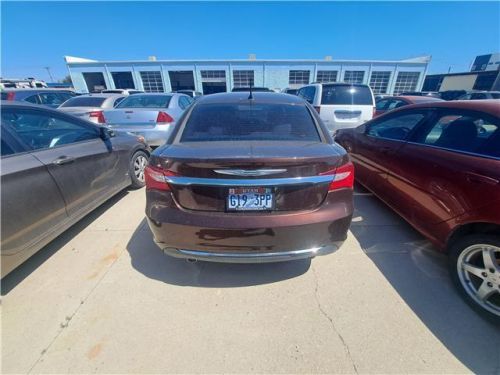 2013 chrysler 200 series limited