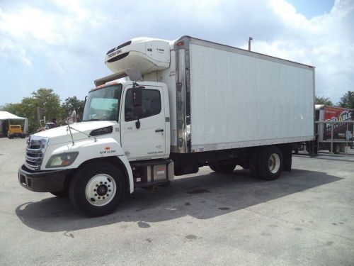 2015 hino 268a 20ft refrigerated box truck. thermo king t680