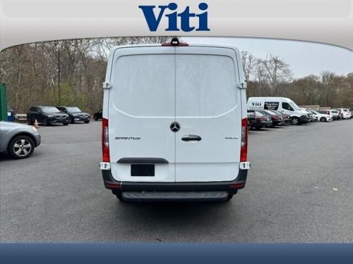 2024 mercedes-benz sprinter 2500