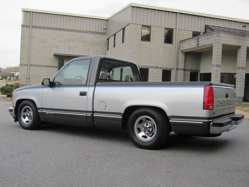 1992 chevrolet silverado, short bed, very low miles, grandpa truck