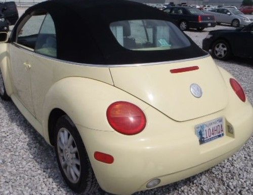 2004 volkswagen beetle gls convertible 2-door 2.0l