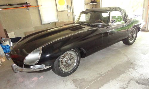 Jaguar xke 1966 e-type 4.2 roadster series 1