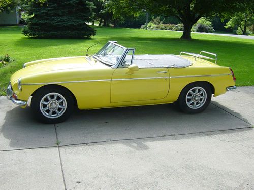 1968 mgb convertable, 65,000 miles!!!