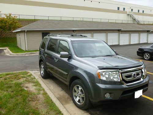 2010 honda pilot touring sport utility 4-door 3.5l